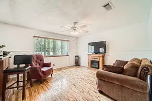 914 Hermitage Dr, Austin, TX 78753 - Photo 6