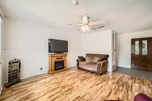 914 Hermitage Dr, Austin, TX 78753 - Photo 8