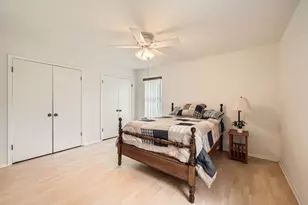 914 Hermitage Dr, Austin, TX 78753 - Photo 18