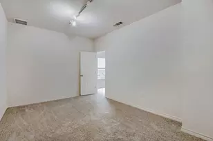 2109 Newfield Ln, Austin, TX 78703 - Photo 16