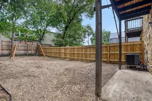 2109 Newfield Ln, Austin, TX 78703 - Photo 20