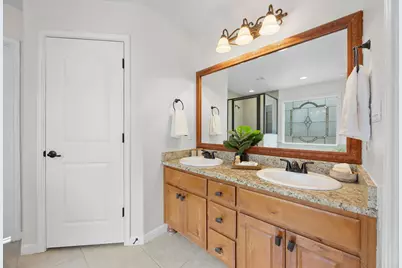 4203 Hillside Drive, Lago Vista, TX 78645 - Photo 20