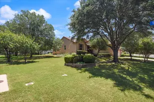 101 Rockrose Ct, Georgetown, TX 78633 - Photo 2
