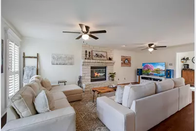 2204 Walsh Drive, Round Rock, TX 78681 - Photo 6