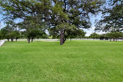2204 Walsh Drive, Round Rock, TX 78681 - Photo 4