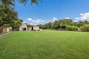 2204 Walsh Dr, Round Rock, TX 78681 - Photo 38