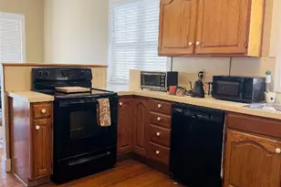 209 W Bagdad Ave, Round Rock, TX 78664 - Photo 2