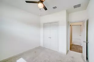 131 Big Sandy Creek Dr, Hutto, TX 78634 - Photo 18