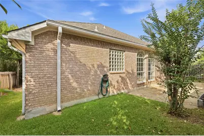 10045 Planters Woods Drive, Austin, TX 78730 - Photo 30
