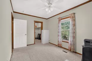 300 Flaming Oak Dr, Bastrop, TX 78602 - Photo 16