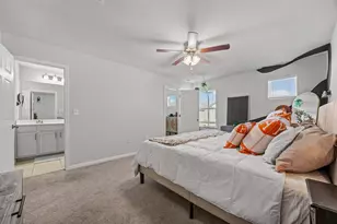 10024 Dawn Pearl Dr, Austin, TX 78748 - Photo 14
