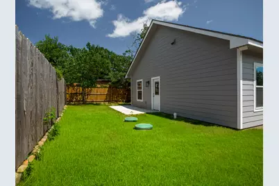 147 W Pine Drive, Granite Shoals, TX 78654 - Photo 26