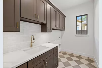 2613 Geraghty Avenue, Austin, TX 78757 - Photo 22