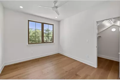 2613 Geraghty Avenue, Austin, TX 78757 - Photo 30