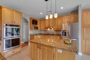 2235 Summit Ridge Dr, San Marcos, TX 78666 - Photo 10
