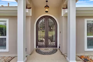 2235 Summit Ridge Dr, San Marcos, TX 78666 - Photo 4