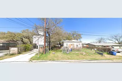 1181 Oakgrove Avenue, Austin, TX 78702 - Photo 4