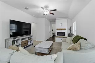 633 Jaboncillo St, New Braunfels, TX 78132 - Photo 12