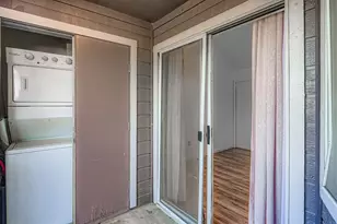 1840 Burton Dr, Austin, TX 78741 - Photo 10