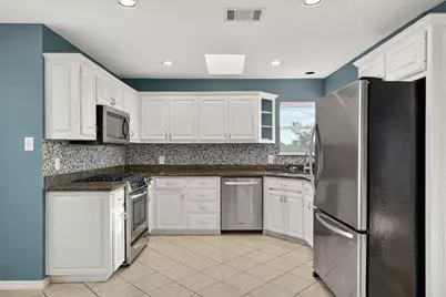 6616 Candle Ridge Cove, Austin, TX 78731 - Photo 6