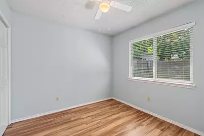 840 Eagles Way, Leander, TX 78641 - Photo 10
