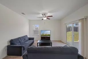 13804 Mark Christopher Wy, Manor, TX 78653 - Photo 8