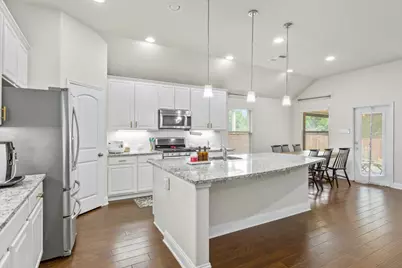1916 Elaina Loop, Leander, TX 78641 - Photo 10