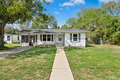 943 Clearfork Street, Lockhart, TX 78644 - Photo 2