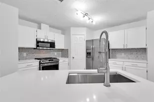 20820 Jumpers Delight Ln, Pflugerville, TX 78660 - Photo 2
