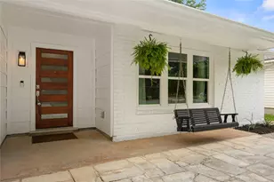 4902 Pelham Dr, Austin, TX 78727 - Photo 4