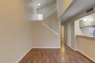 1710 Cinnamon Path, Austin, TX 78704 - Photo 14