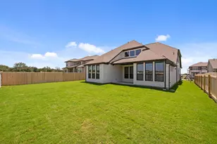 233 Pacific Grove Cir, Liberty Hill, TX 78642 - Photo 34