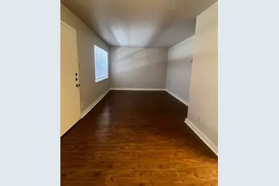 307 E 31st Street #102, Austin, TX 78705 - Photo 4