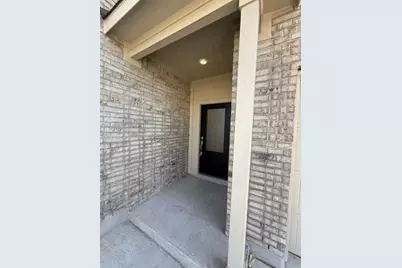 124 Brabham Loop, Hutto, TX 78634 - Photo 2