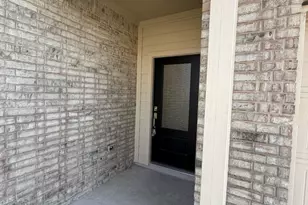 124 Brabham Loop, Hutto, TX 78634 - Photo 2