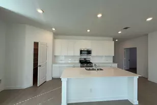124 Brabham Loop, Hutto, TX 78634 - Photo 10
