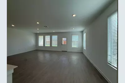 124 Brabham Loop, Hutto, TX 78634 - Photo 14