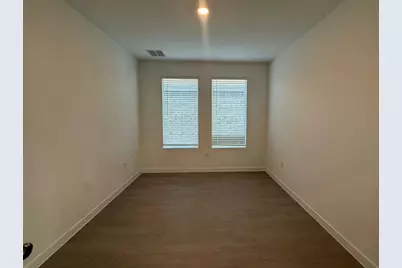 124 Brabham Loop, Hutto, TX 78634 - Photo 6