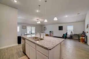 2051 Rowan Wy, New Braunfels, TX 78130 - Photo 16