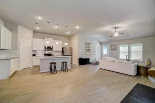 2051 Rowan Wy, New Braunfels, TX 78130 - Photo 12