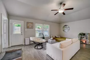 2051 Rowan Wy, New Braunfels, TX 78130 - Photo 6