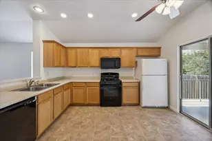 14928 Sassafras Trail, Pflugerville, TX 78660 - Photo 12