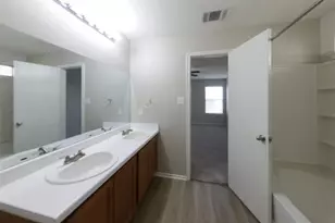 302 Bird Dog Bend, Bastrop, TX 78602 - Photo 6