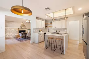 300 Norwood Dr W, Georgetown, TX 78628 - Photo 6