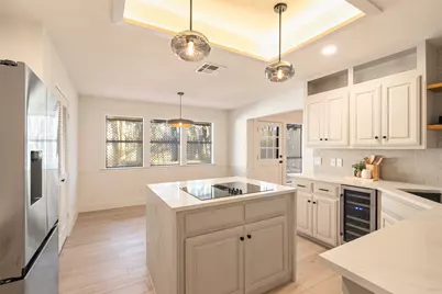 300 Norwood Drive W, Georgetown, TX 78628 - Photo 8