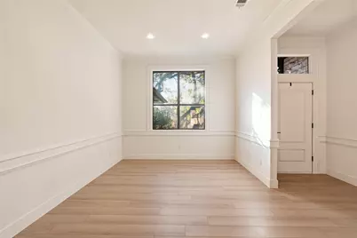 300 Norwood Drive W, Georgetown, TX 78628 - Photo 16