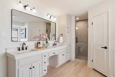 300 Norwood Drive W, Georgetown, TX 78628 - Photo 22