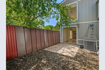 4813 Yucca Hill Drive, Austin, TX 78744 - Photo 10