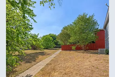 4813 Yucca Hill Drive, Austin, TX 78744 - Photo 16