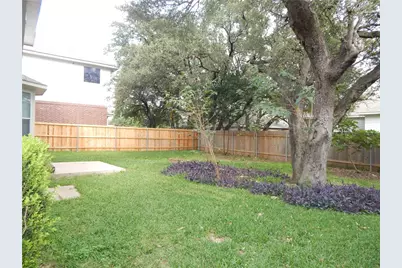 13521 Shawna Dnay Drive, Austin, TX 78727 - Photo 24
